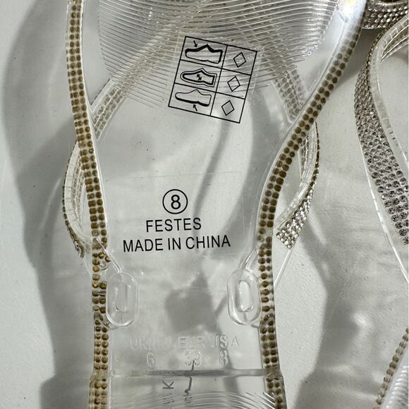 Nicole Miller jelly sandals. Bow with rhinestones. Never worn. Size 8 - Picture 4 of 5